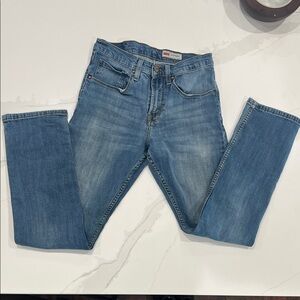 Wrangler Men's Light Blue Straight Jeans